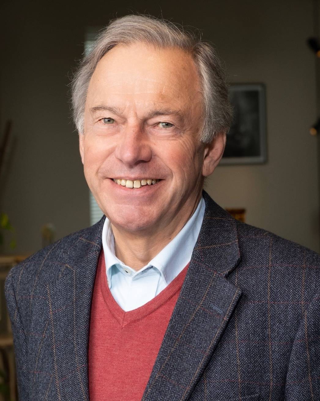 Andrew Milner - Headshot