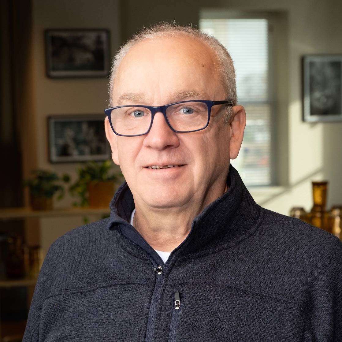 Steven Wilkinson - Headshot